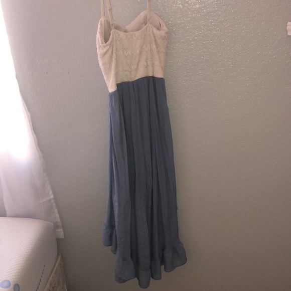 High-Low dress - Picture 4 of 5